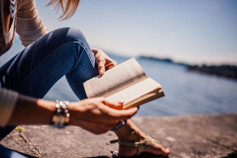 How Reading Books Changes Your Body