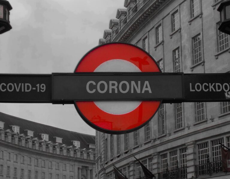 First Covid-19 Vaccine Trials Begin in the UK