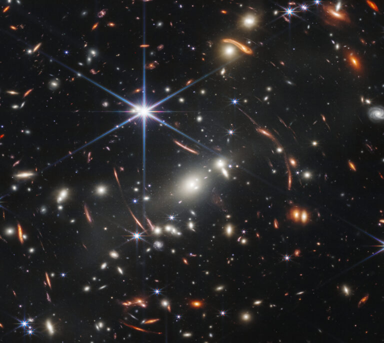 James Webb’s Deep Field, A Colorful Time Tunnel 